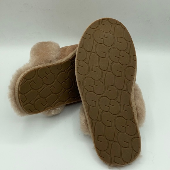 UGG Scufette Fawn Suede Sheepskin Slippers - Picture 5 of 8